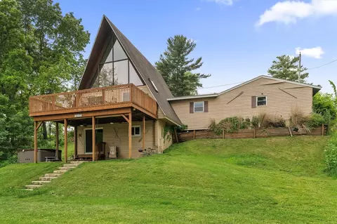 61855 Ochala, Jones, MI 49061