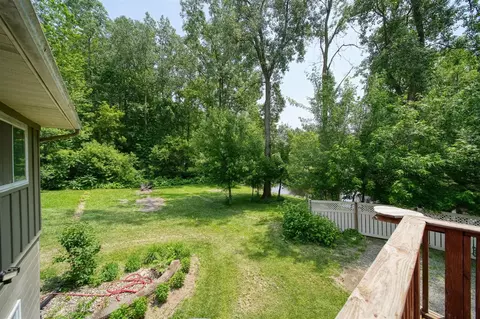 Exterior - 4787 Hooks Ml, Adrian, MI 49221 photo 18 of 21