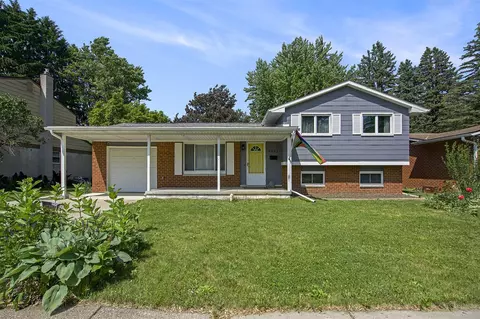 8683 Hemlock, Ypsilanti, MI 48198