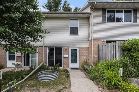 3539 Kenbrooke, Kalamazoo, MI 49006