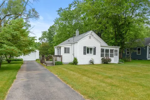 23 Allison, Battle Creek, MI 49037