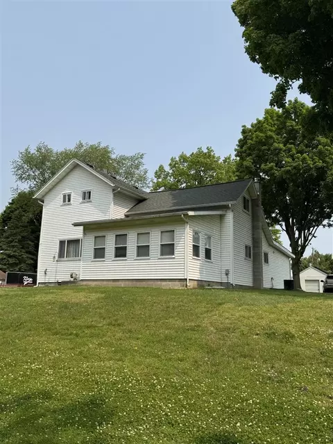 1026 Yeomans, Ionia, MI 48846