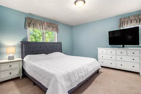 Bedroom - 6958 Paddock, Jackson, MI 49201 photo 3 of 5