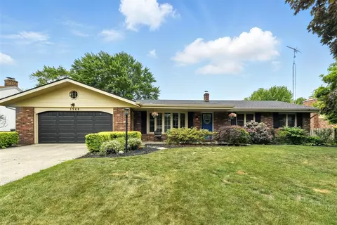 1548 Old Hickory, Saint Joseph, MI 49085