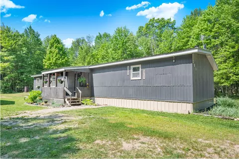 283 W 16th St, Baldwin, MI 49304 photo 23