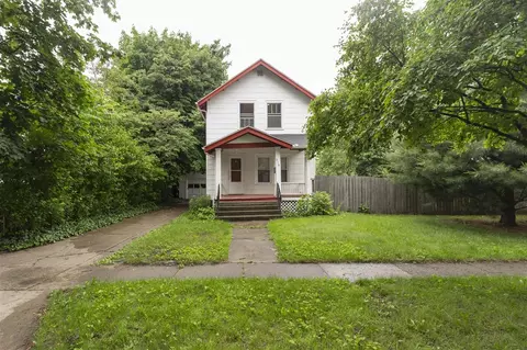 318 Cecil, Buchanan, MI 49107