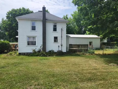 222 Scribner, Delton, MI 49046 photo 3