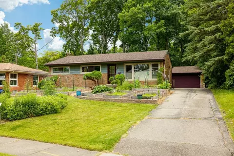 1710 Palomar, Ann Arbor, MI 48103
