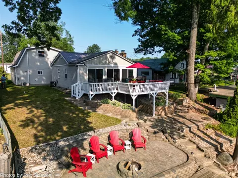 4767 S S Riv, Newaygo, MI 49337