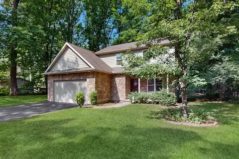 5026 Weatherford, Coloma, MI 49038