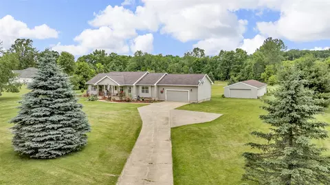 6824 Napoleon, Jackson, MI 49201