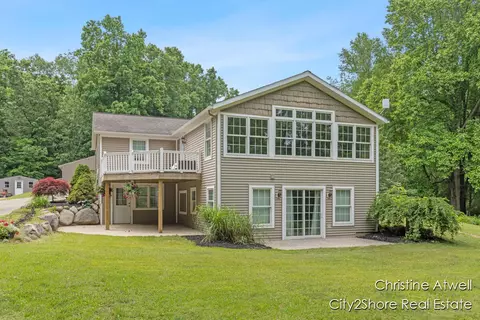 1495 Yeckley, Hastings, MI 49058