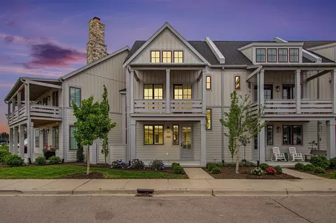 994 Harbor, Saint Joseph, MI 49085