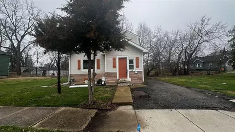 85 Moreland, Pontiac, MI 48342