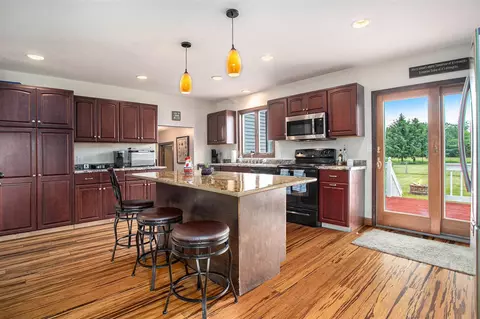 Kitchen - 218 Adolph Shrs, Coldwater, MI 49036 photo 2 of 4