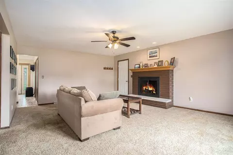 Living - 218 Adolph Shrs, Coldwater, MI 49036 photo 3 of 4