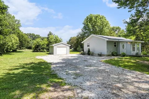 57857 Mitchell, Three Rivers, MI 49093