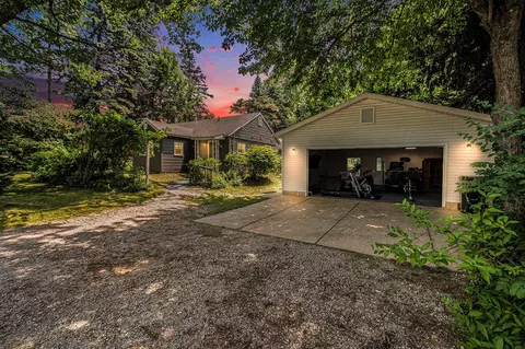 701 E Alice, Whitehall, MI 49461