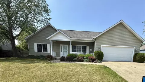 Exterior - 5798 Wacker, Stevensville, MI 49127 photo 2 of 9