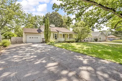 1603 Park, Jackson, MI 49203