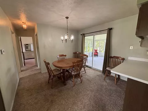 Dining - 6446 Skylark, Jackson, MI 49201 photo 3 of 3
