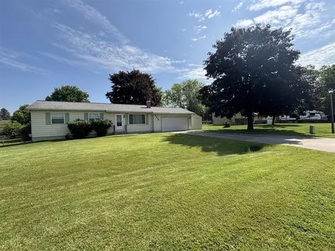 Exterior - 6446 Skylark, Jackson, MI 49201 photo 5 of 13