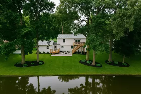 26370 S S Shr, Mendon, MI 49072