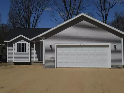 5748 Richmond, Muskegon, MI 49442