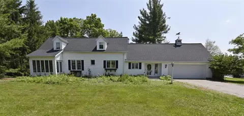 1222 Stoneshire, Grand Rapids, MI 49546