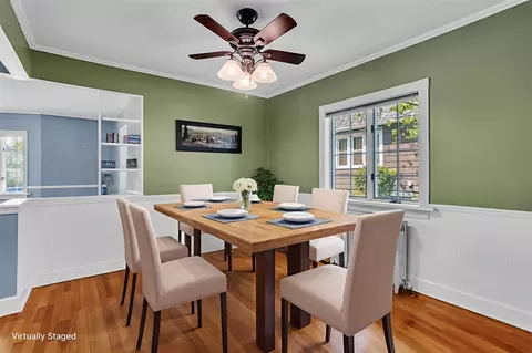 Dining - 806 Oakridge, Jackson, MI 49203 photo 1 of 1