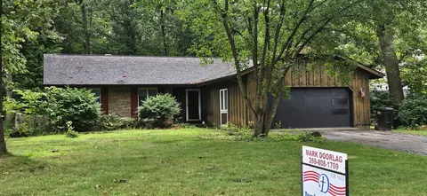 219 Walnut Woods, Plainwell, MI 49080