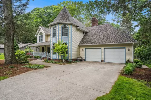 4686 Doug, Whitehall, MI 49461 photo 2