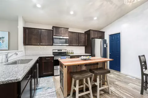 Kitchen - 25220 Forest, Mattawan, MI 49071 photo 1 of 2