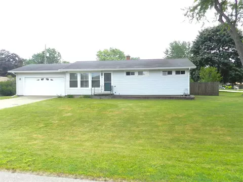 2865 Carrie, Saint Joseph, MI 49085