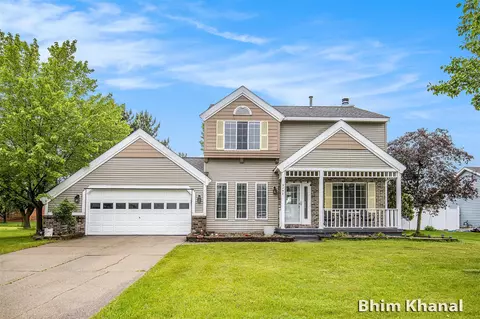 2492 Sunny Crk, Kentwood, MI 49508