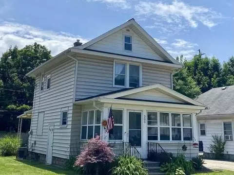 305 Meyers, Jackson, MI 49203