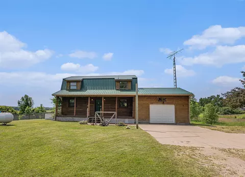 11248 E Mannsiding, Gladwin, MI 48624 photo 2
