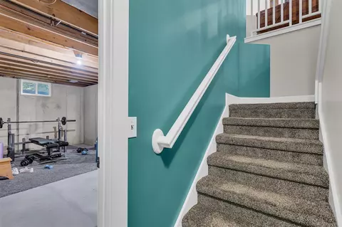 Entry Way - 816 E Barrington, Jackson, MI 49203 photo 6 of 8