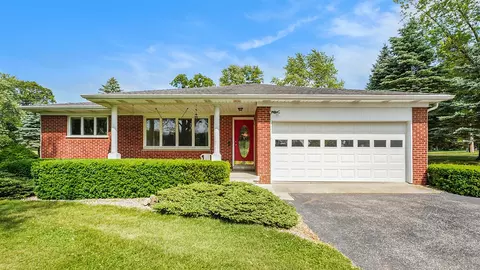 9591 Moon, Saline, MI 48176
