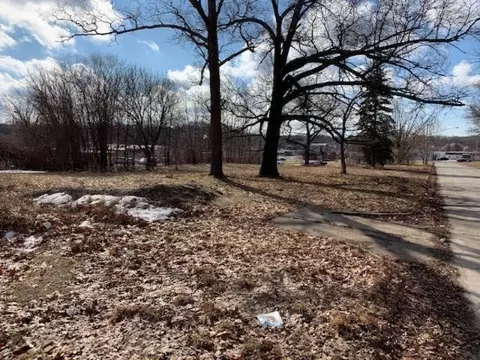 2504 Ray, Muskegon, MI 49444