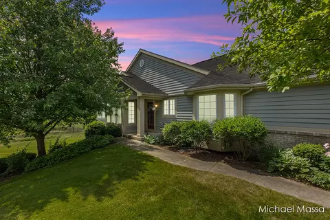 7644 Greenbrier, Rockford, MI 49341