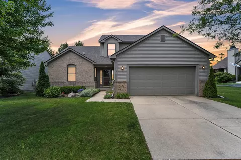 435 Sumark, Ann Arbor, MI 48103