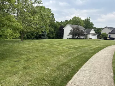 1353 Morning Mist, Howell, MI 48843