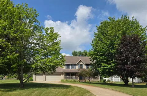 64670 Windrose, Lawton, MI 49065
