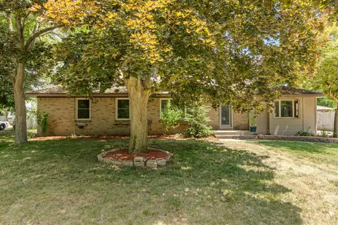 3050 Sharon, Wyoming, MI 49519