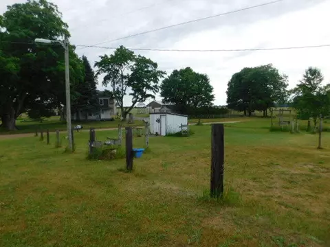 Exterior - 3509 E Taylor, Hart, MI 49420 photo 8 of 8