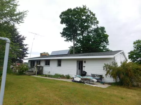 Exterior - 3509 E Taylor, Hart, MI 49420 photo 4 of 8