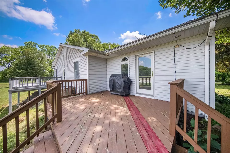 Exterior - 6990 Kennedy, Munith, MI 49259 photo 3 of 9
