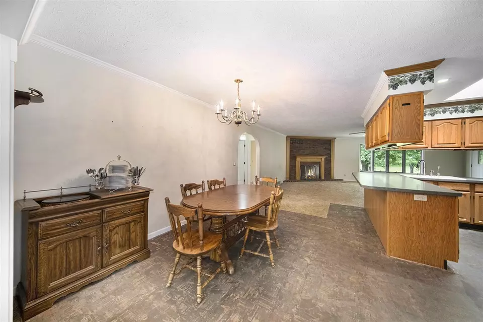 Dining - 6990 Kennedy, Munith, MI 49259 photo 1 of 1