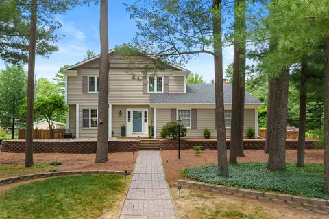 10174 Point O Woods, Portage, MI 49002